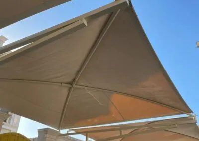 تركيب مظلات أبواب في شمال الرياض وجميع مناطق السعودية