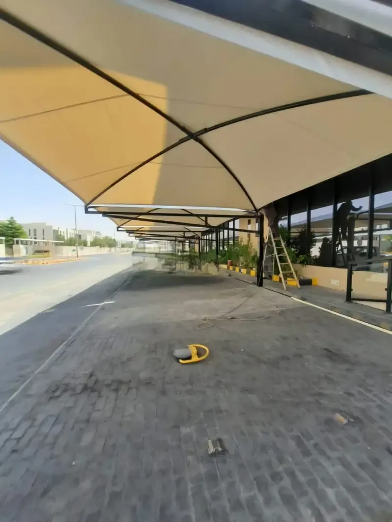 تركيب مظلات أبواب في شمال الرياض وجميع مناطق السعودية