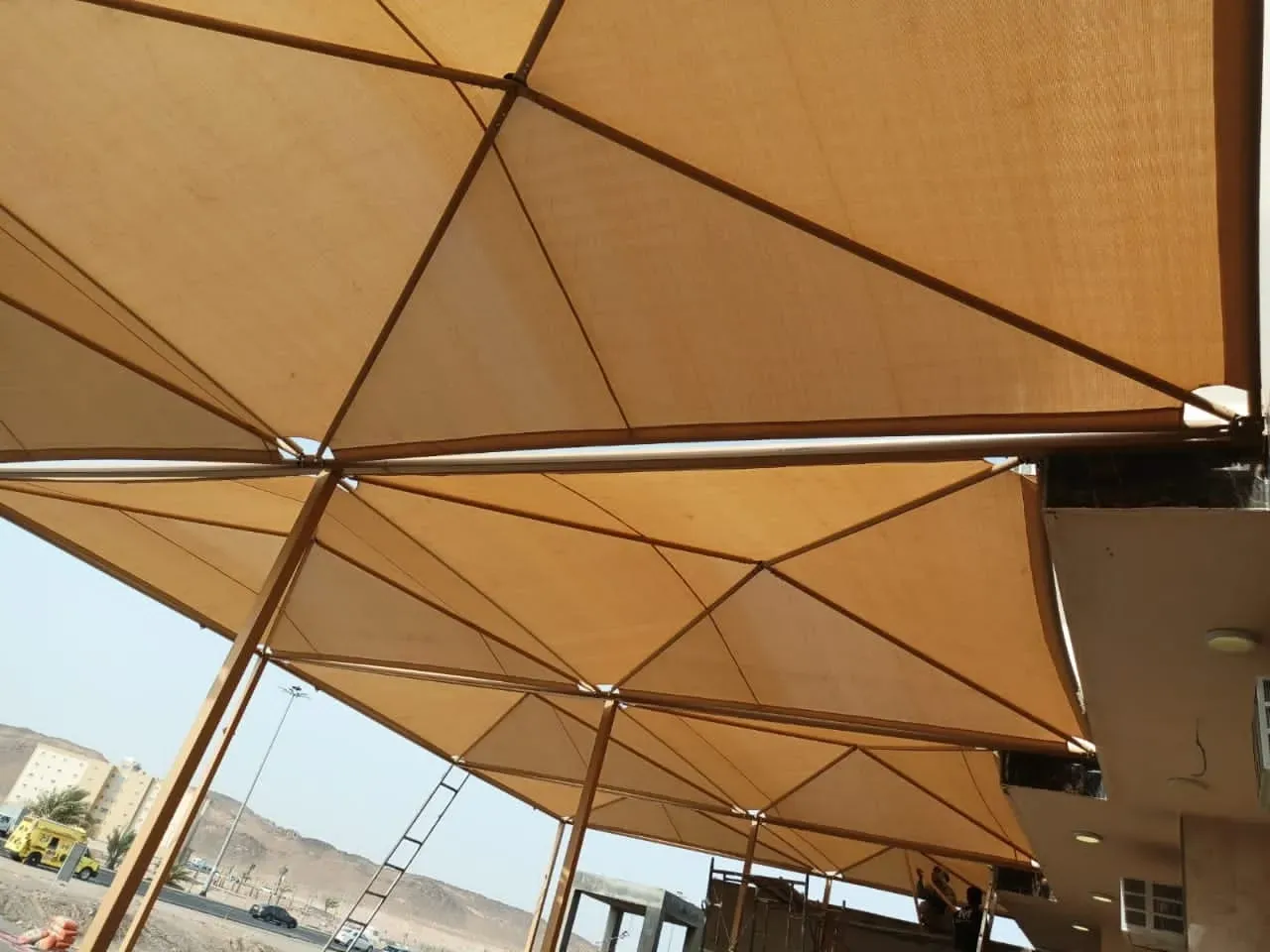 تركيب مظلات المدارس على شمال الرياض وجميع مناطق المملكة