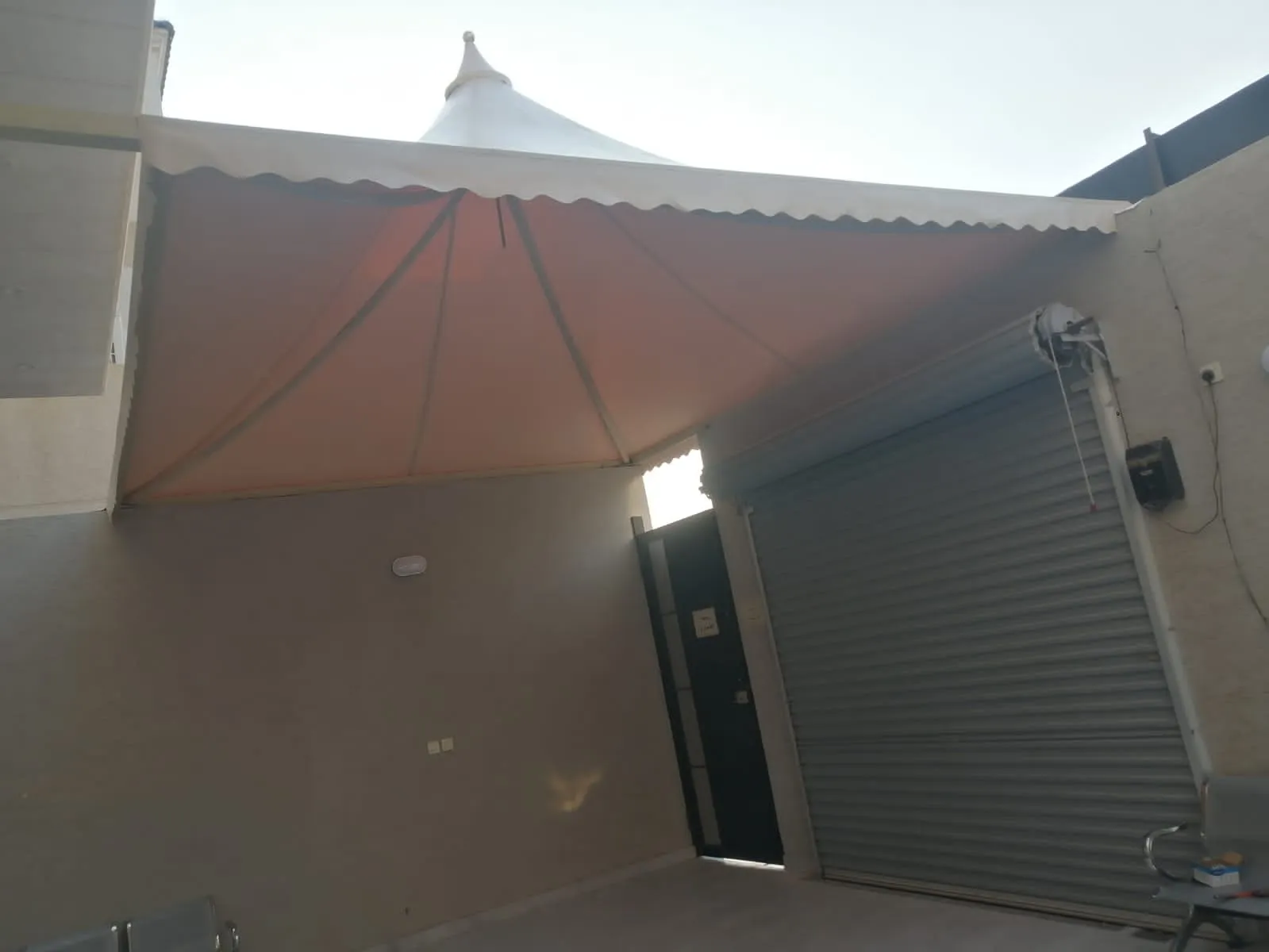 افضل تركيب مظلات هرمية في شمال الرياض وجميع مناطق المملكة