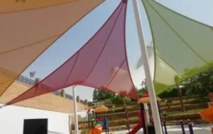 تركيب مظلات لاحواش المدارس في الرياض وشمالها