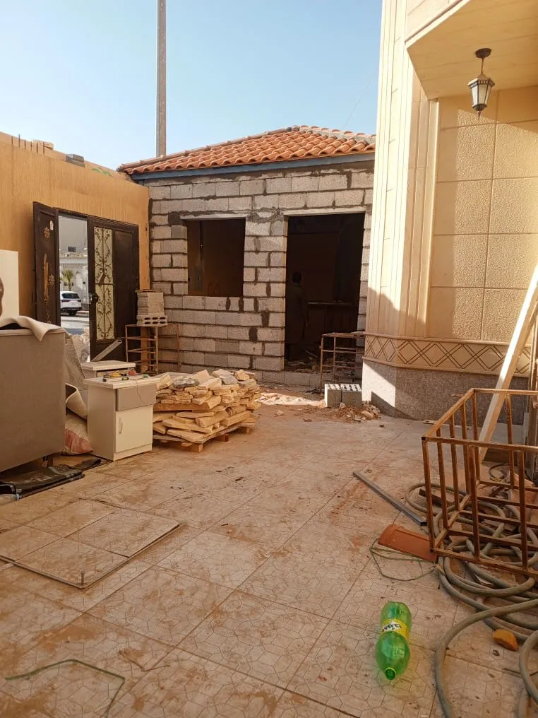 بناء ملاحق خارجية وترميمهابشمال الرياض وجميع مناطق المملكة