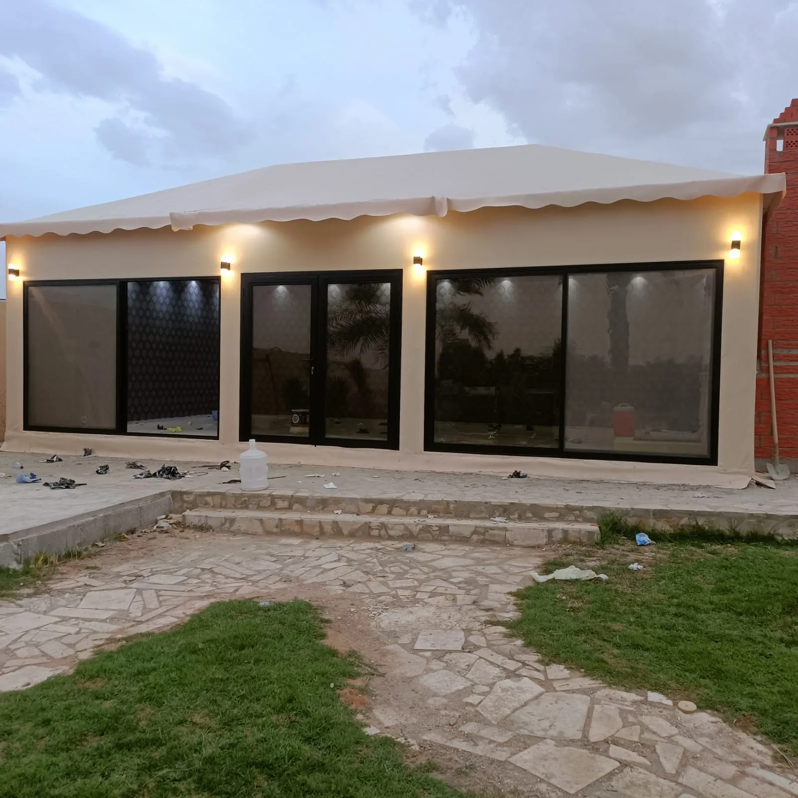 تركيب بيوت شعر حي العليا