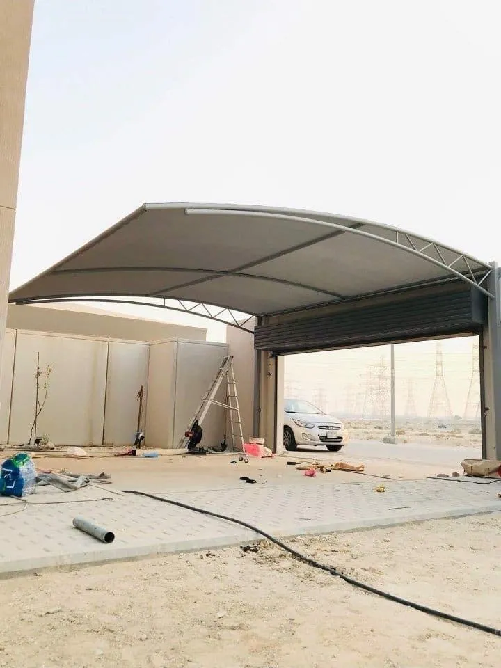 تركيب مظلات سيارات فاخرة بالرياض 