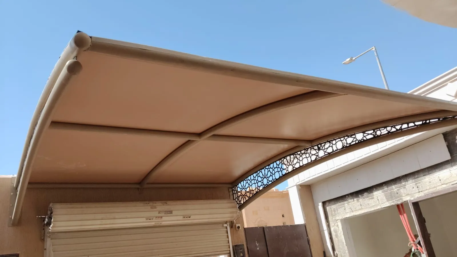 تصميم وتركيب مظلات وسواتر الرياض