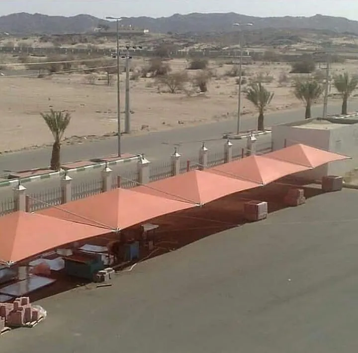 مظلات وسواتر حي النخيل بشمال الرياض 