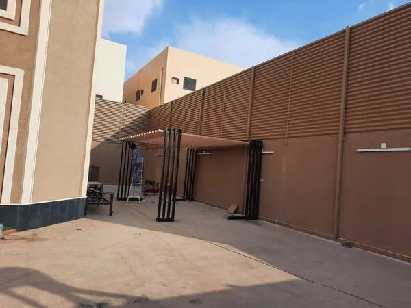 مظلات وسواتر حي النخيل بشمال الرياض 
