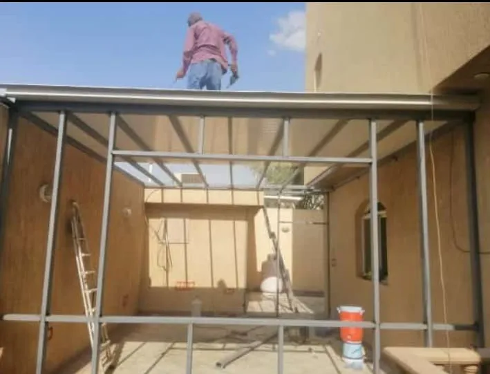 مقاول ملاحق ساندويتش بانل في حي الخرج