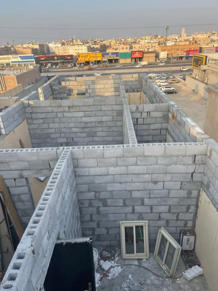 شركة ترميم وتشطيب ملاحق حي في شمال الرياض موثوقة