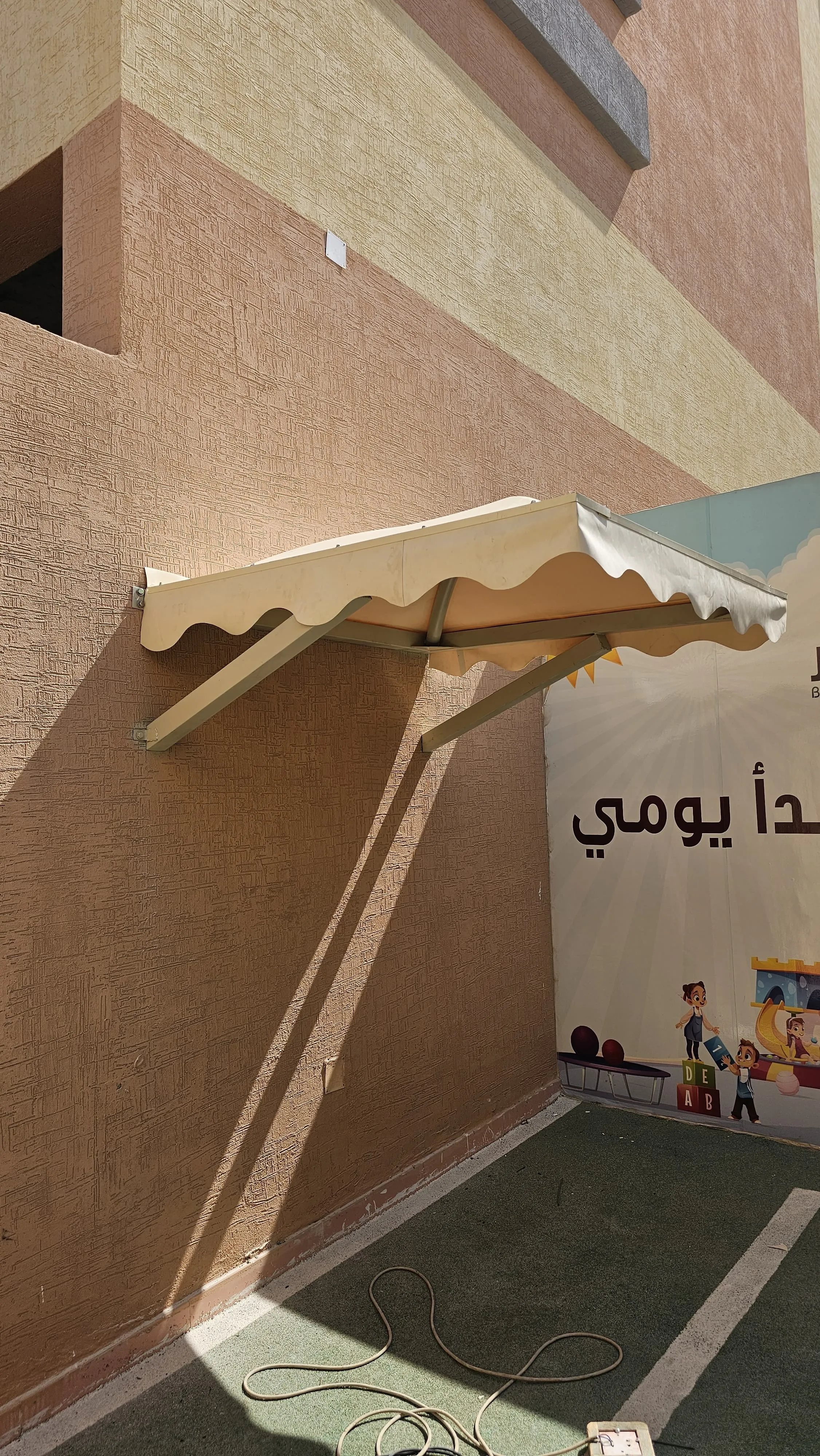 مظلات فاخرة وحديثه بأسعار رخيصة بالرياض