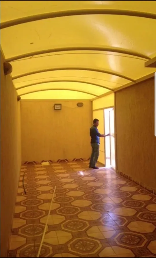 مظلات لكسان في شمال الرياض
