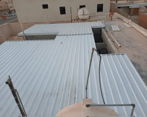 مقاولات عامة لتركيب ملاحق ساندويتش بانل شمال الرياض 