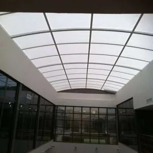 مظلات متحركة ولكسان يعتمد بشكل أساسي بشمال الرياض