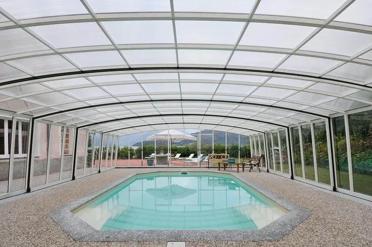 مظلات متحركة ولكسان يعتمد بشكل أساسي بشمال الرياض