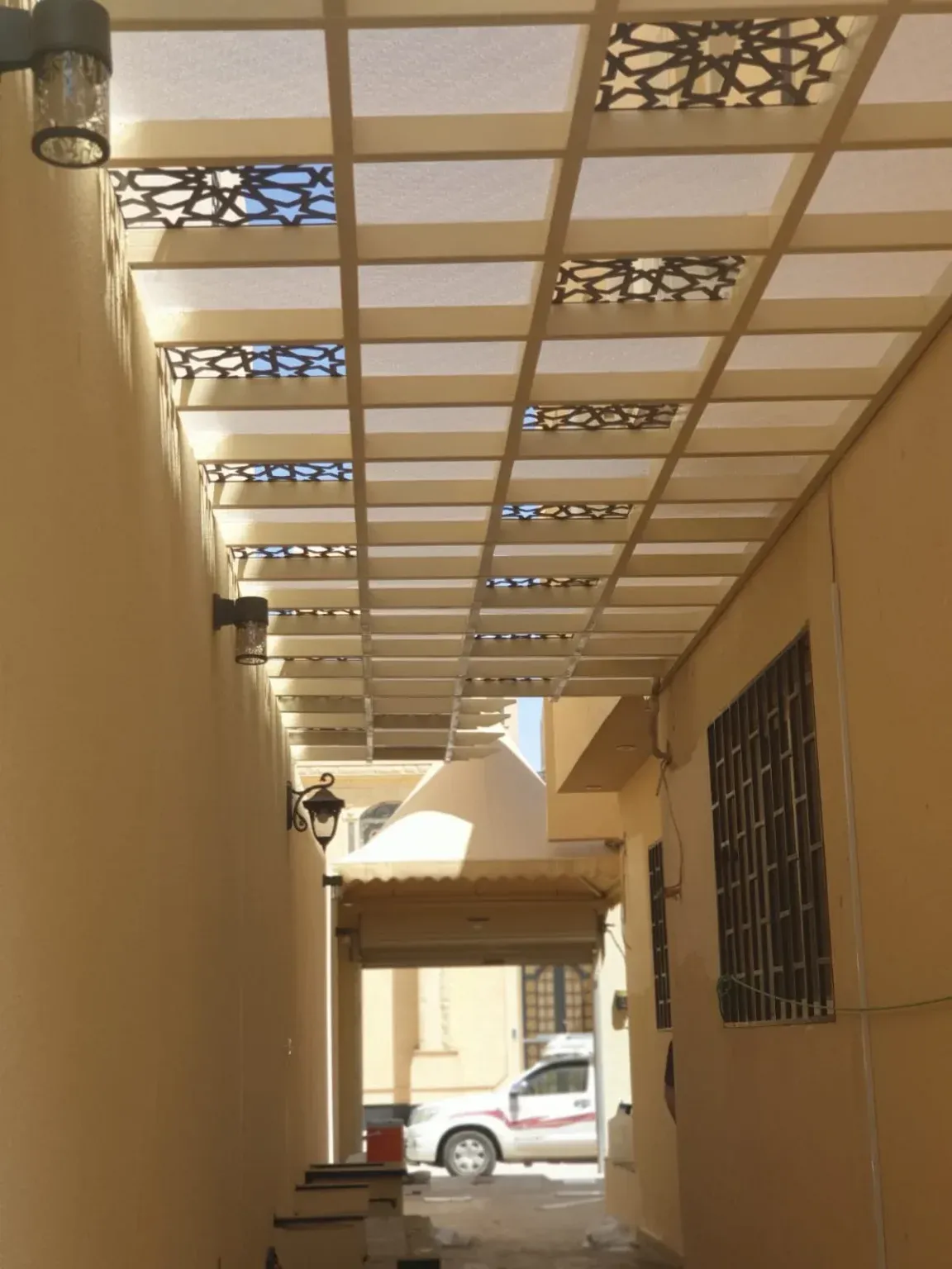 مظلات متحركة ولكسان يعتمد بشكل أساسي بشمال الرياض