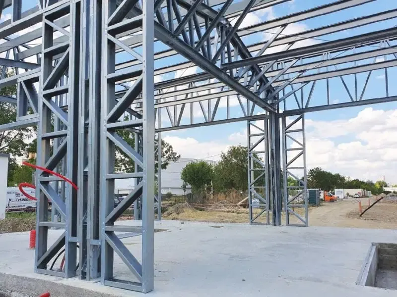 مقاول معتمد لتركيب هناجر في شمال الرياض