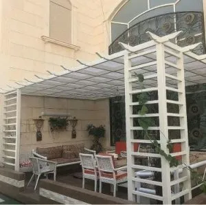 اشكال وتركيب مظلات حديثة ل2026 في الرياض