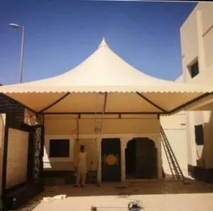 اشكال وتركيب مظلات حديثة ل2026 في الرياض