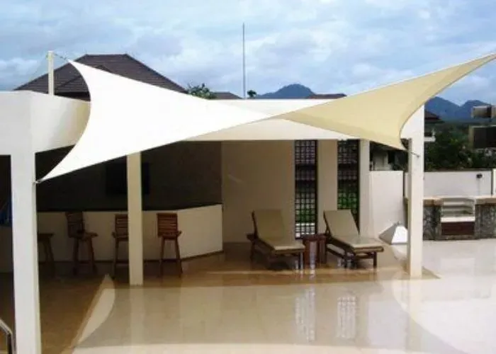 تركيب مظلات شد إنشائي – تصميمات عصرية ومتينة حسب الطلب