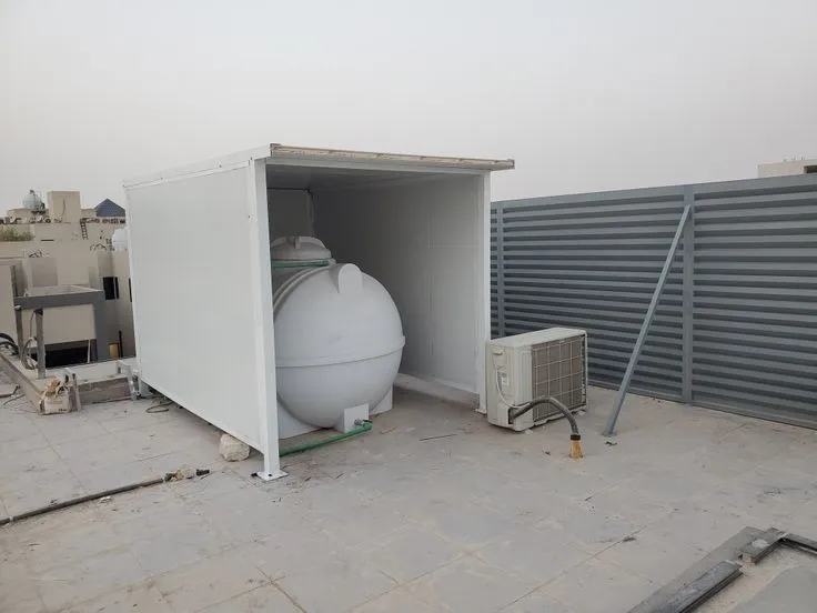 مظلات سحب يدوي ومظلات خزانات بالرياض :حلول تظليل عملية 