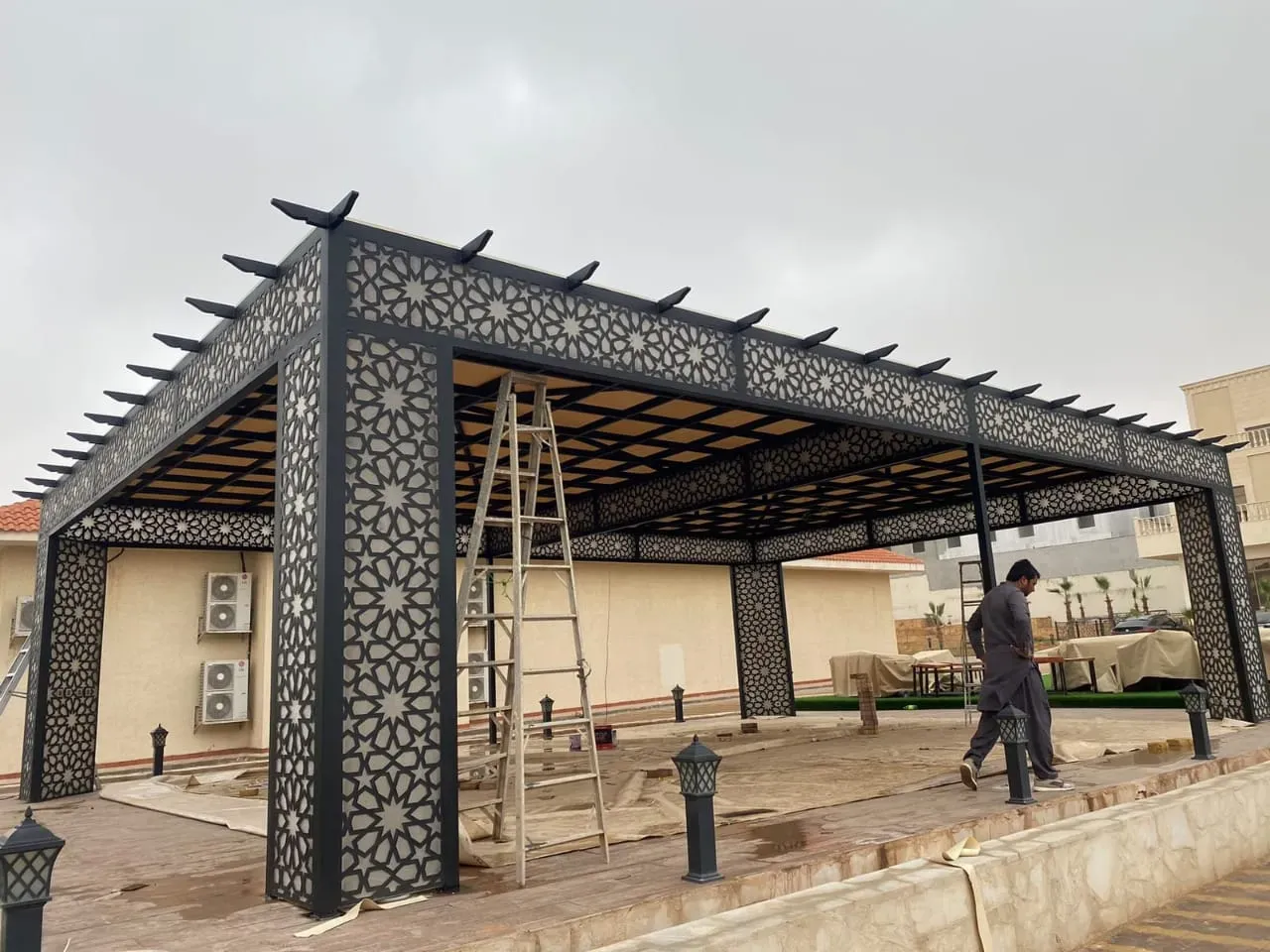 تكلفة تركيب برجولة أحواش بمساحة 20متر تقريبا بحي الرمال